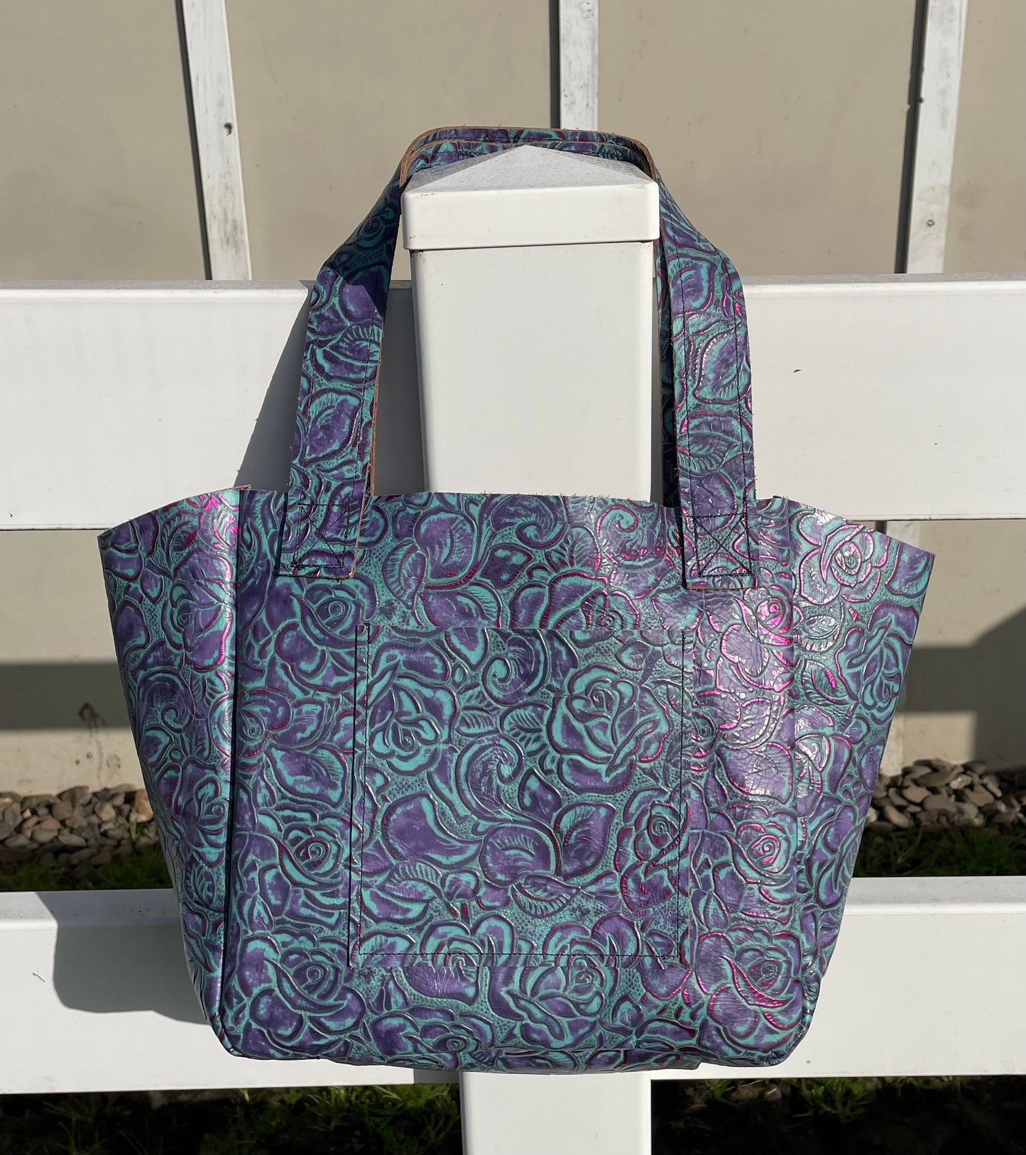Fringeless Metallic Floral Soft Sided Tote